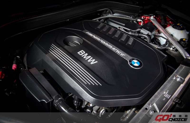 全新BMW X4 M40i搭載BMW TwinPower Turbo直列六缸汽油引擎