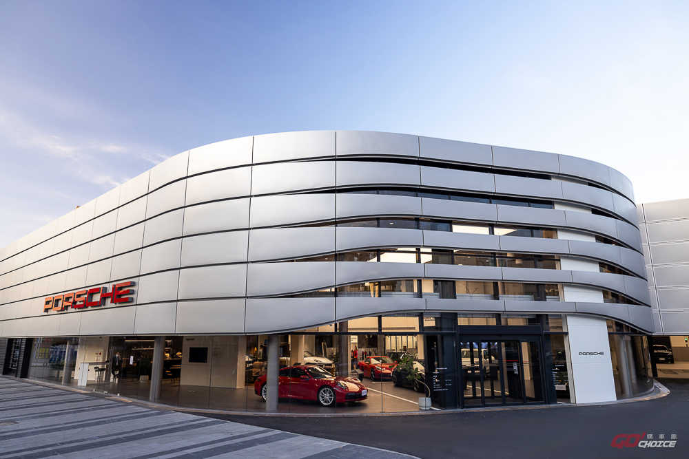 斥資 6 億打造頂級服務體驗 Porsche Centre Tainan 台南尙騰保時捷中心正式開幕