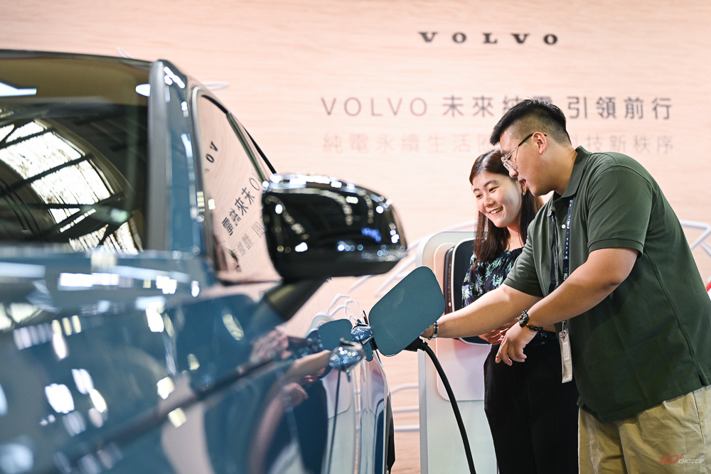 Volvo 首度受邀進駐 2024 AI Taiwan 未來商務展