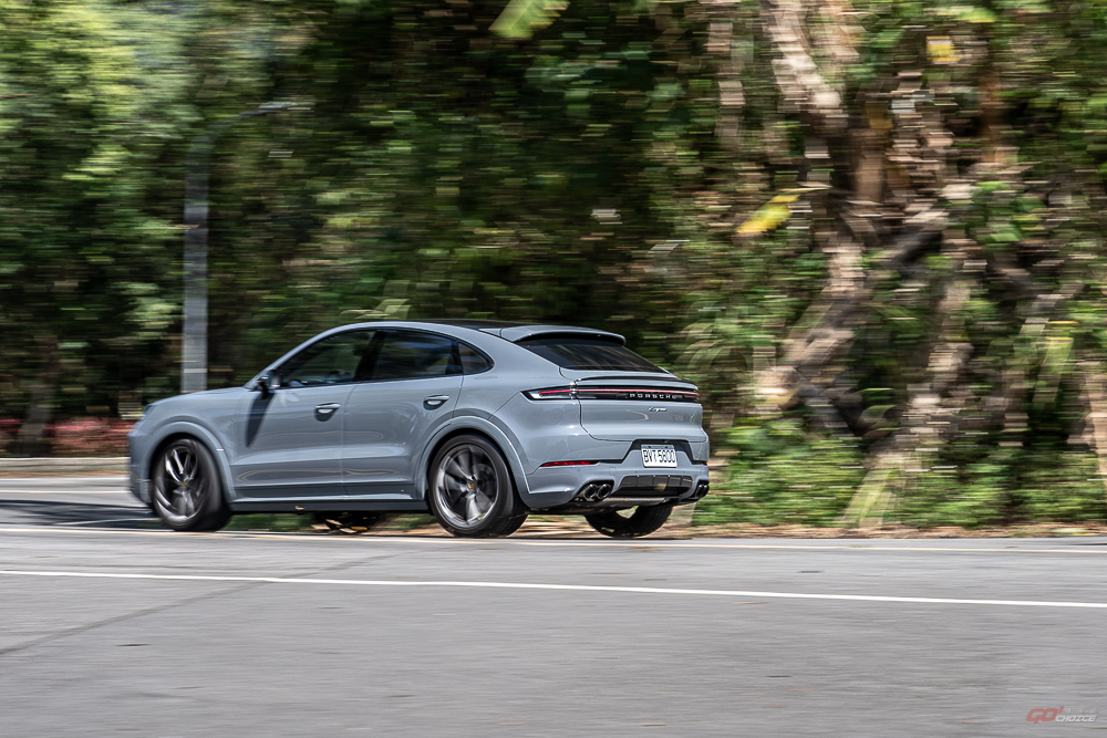 敬獻無預算極限的熱血老爸｜Porsche Cayenne Coupé